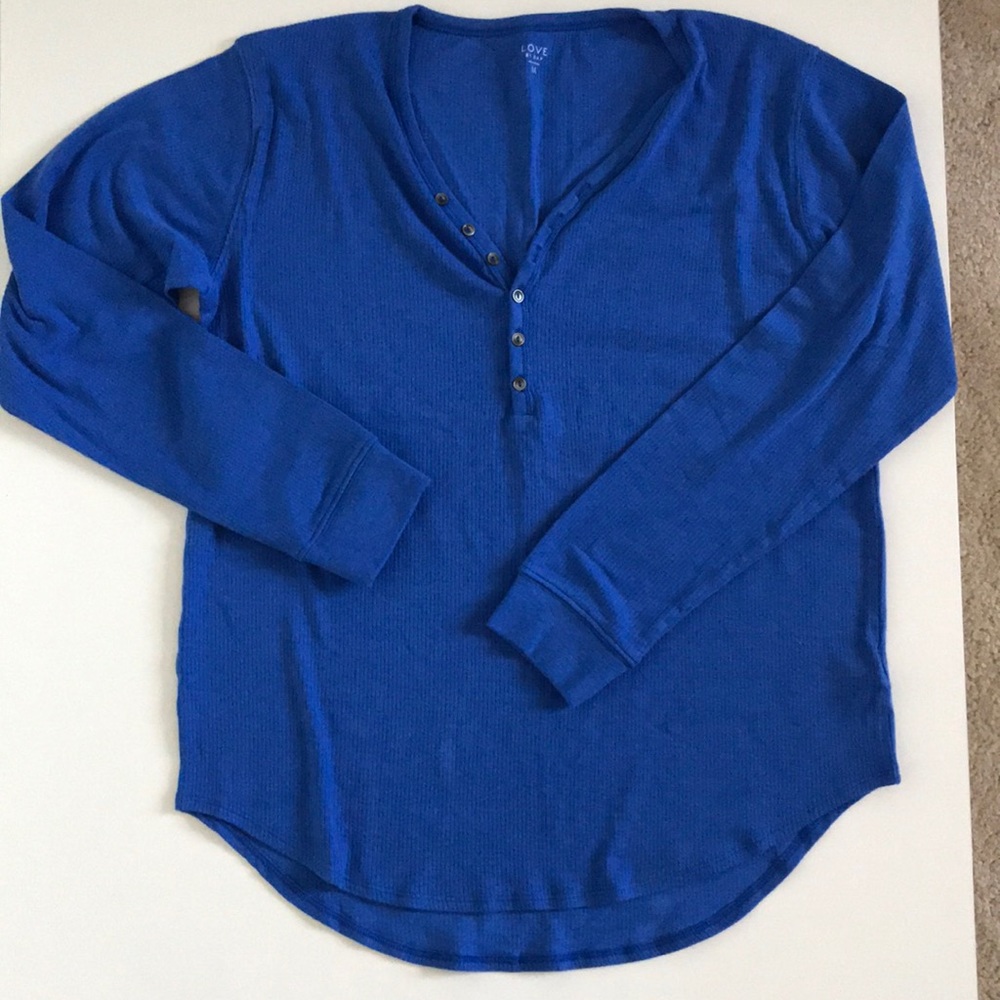 NWT-LOVE by Gap- Long sleeve blue top- M